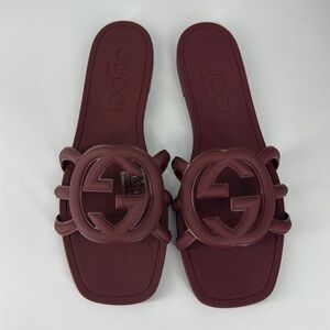 Gucci 37 Red Interlocking GG Palma Rubber Logo Slide Pool Sandals Shoes E944